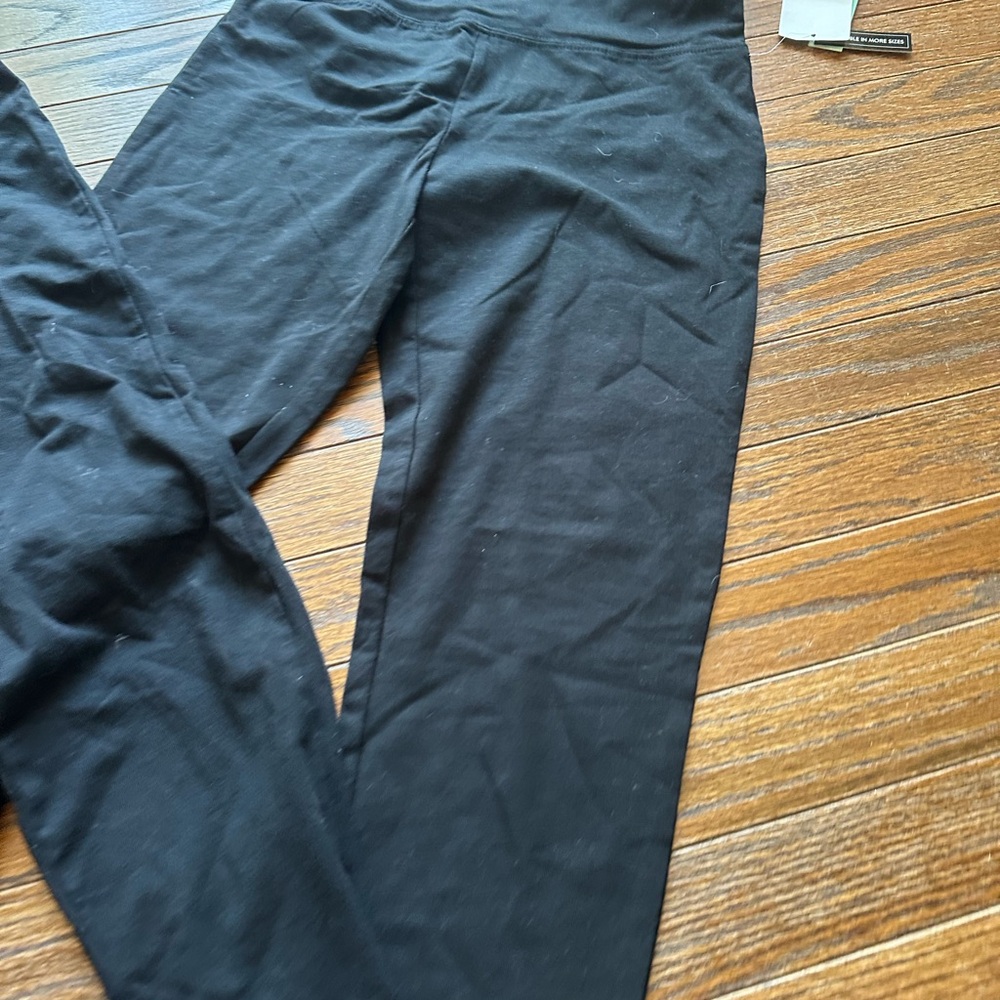 Nordstrom Women's Black Leggings - Picture 2 of 3